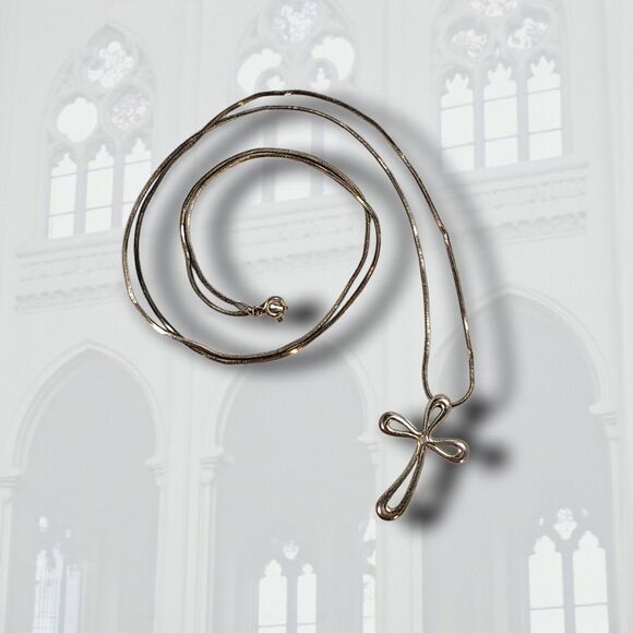 Vintage Sterling Silver Cross Pendant on Italy Snake Chain Necklace 925 Christ - Picture 1 of 7